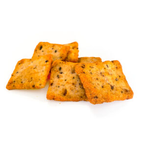 rice and bean crackers with tomato flavor